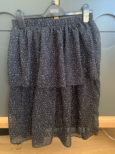 Next skirt size black - next, 8