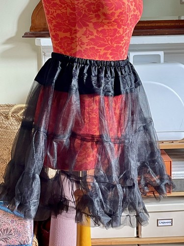 Cute black short net - short,