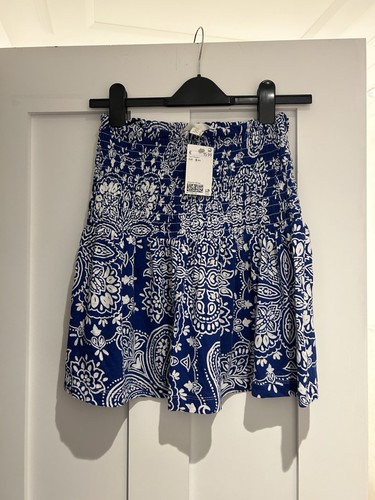 Paisley blue and - and, white