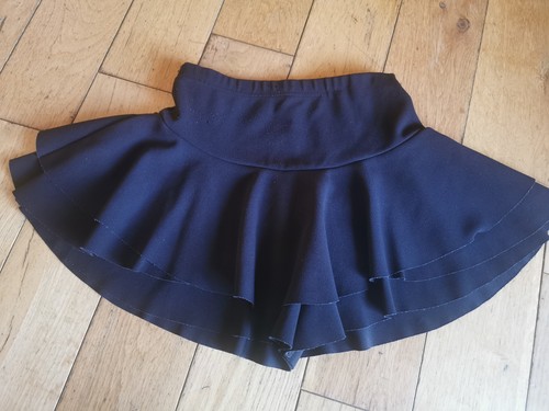 Black skirt with - black,
